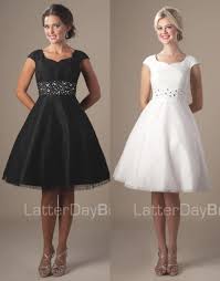 20 Most Beautiful Short White Wedding Dress Ideas For This Season Best Inspiration Short White Dress Wedding Tea Length Bridesmaid Dresses Custom Bridesmaid Dress