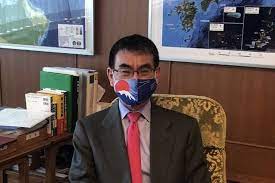 河野太郎防衛大臣が着用した航空自衛隊広報室製作のマスクがカッコイイと話題に fundo マスク 防衛 河野