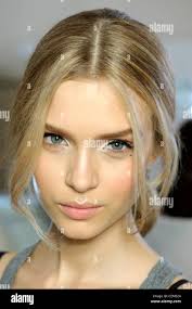 Nina hi-res stock photography and images