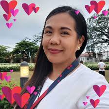 We can use a Punnett square to determine the possible genotypes or  phenotypes of offsprings. Can you determine the probability of the  offspring being a white-haired cat in the given problem? #SundayQuiz #