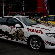 Qld Police Car In Qld Colours Police Cars Aussie Muscle Cars Police