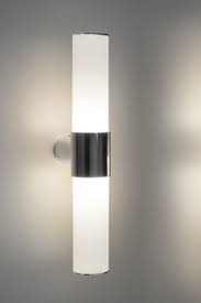 Multitude d'appliques fonctionnant avec des ampoules led additionnelles ou led intégrées. Tupla Bathroom Wall Lamp With Led Lighting Small Model Karboxx Luminaires Design En Carbone Et Fibre De Verre Ref 19050241