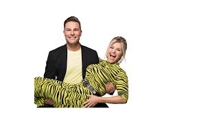 Hier zum neuen beatrice egli album natürlich!: Musikalisches Blind Date Von Eloy Und Beatrice Egli Die Neue Single Bist Du S Oder Bist Du S Nicht Wird Am 26 Februar 2021 Veroffentlicht Telamo