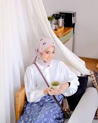 Bingung bagaimana gaya ala korea yang cocok untuk hijab? 36 Korea Fashion 2021 Pictures Korean Fashion