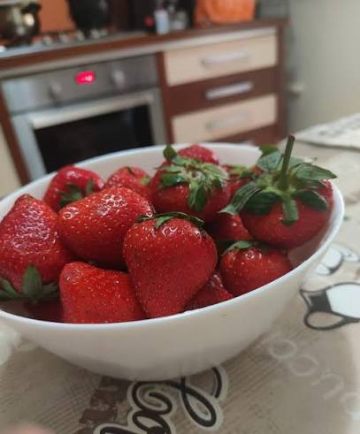 Recoltă de căpșuni BerryGrow™