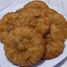 Kue dari tepung terigu dan gula merah. Resep Istimewa Kue Cucur Gula Merah Bahan 135 Gr Tepung Beras Rose Brand 115 Gr Tepung Terigu Segitiga Biru 150 Gr Gula Merah Disisir 320 Ml Air 1 2 Sdt Garam 2