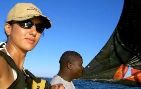 Nathalie Faucher: &quot;Je poursuis ma découverte du monde en Afrique, sur la terre de nombreux ancêtres réunionnais : le Mozambique&quot;. - fauchernath-8e24e