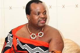 But king mswati doesn't have the heart to let the wives he doesn't love anymore, or those who leave him by choice, raise their own children. Swazi King Mswati Iii Bans Divorce In His Country Wedding Digest Naija Blog