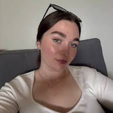 Lisa Vecchio (@lisavcch)