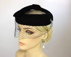 1950 S Black Velvet Tilt Topper Cocktail Hat With Russian Etsy Cocktail Hat Black Velvet Vintage Veils