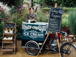 Bring some antique moments in your home. Vintage Wedding Decor 36 Beautiful Ideas For Your Reception