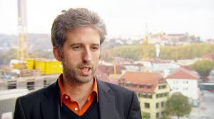 Palmer wuchs in geradstetten auf und ist ein sohn des obstbauern helmut palmer. Tubinger Ob Boris Palmer Im Interview Ich Ubernehme Hin Und Wieder Die Rolle Des Bad Guy Ganz Bewusst Programm Swr1 Baden Wurttemberg Swr De
