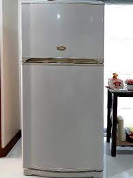 My four door is11 years old and from the first electricity bill the door seals were old and remained opened slightly in the centre joint. Sharp Ref 18 Cu Ft No Frost Non Cfc Refrigerator Freezer Sj D51g Be Tv Home Appliances Kitchen Appliances Refrigerators And Freezers On Carousell
