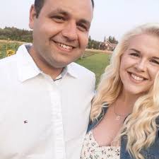 This is my little dude named Richard. He's 14 and he has glaucoma. He is  blind and he ruptured one of his eyes, but it has healed since then. I give  him