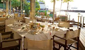 Mariage, anniversaire, baptême, communion, départ à la retraite le restaurant peut accueillir 100 personnes assises en intérieur et 50 en terrasse avec la. Receptions And Weddings In Martinique Hotel Bakoua By The Sea 4 Stars