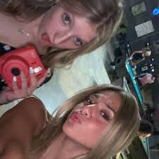 ella hodge (@ella._hodge) • Instagram फोटोहरू र भिडियोहरू