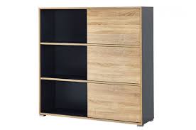 Idéal pour ranger vos livres, objets de décoration ou souvenirs personnels, il vous facilite la vie et complète la décoration de votre maison avec style. Meuble Bas De Rangement Bureau Bois Et Gris Trendymobilier Com