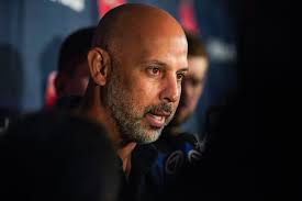 Red Sox sending mixed messages