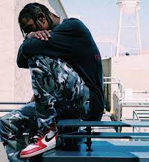 That was the scene in toronto thursday night as travis opened for rihanna and performed his hit 3500. Travis Scott Style Icon Mainline Menswear Blog Uk