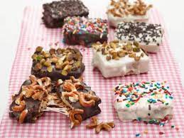 Get food network's ree drummond's best recipes for sweet treats, including cookies, pies and desserts. The Pioneer Woman S Best Chocolatey Recipes The Pioneer Woman Hosted By Ree Drummond Food Network
