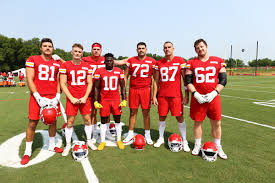 Official instagram account of the kansas city chiefs. Kansas City Chiefs On Twitter Mustache Monday Who Wore It Best