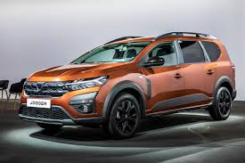 Pictures of the new dacia jogger. 5oeidsr17csn0m