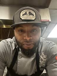 This is ME btw lol Im always sharing stuff and never introduced my NPC head  ass🥴 Now, you can click