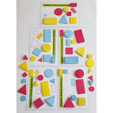 Com o jogo pedagógico, é possível conhecer e diferenciar as formas ou geométricas, fazendo associação entre cada uma delas e um objeto correspondente. Jogo Pedagogico Sequencia De Formas Geometricas Shopee Brasil