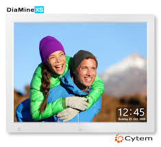 Matte displays of the laptop are more qualif ied to reduce or eliminate these distracting reflections or rays. Cytem Digitale Bilderrahmen Cytem Diamine Xs 15 In 4 3 Mattes Display Silber