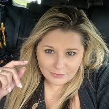 Bethany Toups's Instagram, Twitter & Facebook