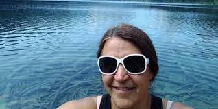 Heather Hulett's Instagram, Twitter & Facebook