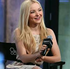 Bits Pieces Television Show Cast Pin By Malthea On Dove Cameron Long Hair Styles Hair Styles Dove Cameron