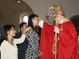 Er macht ihn fähig, in der nachfolge jesu zu leben und die aufgabe der kirche mit der firmpate soll den firmling bei dessen christlicher. Firmung Katholische Kirche Im Kanton Zurich