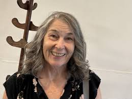 Happy Halloween! I hope you all have a wonderful day. Unfortunately, ours  has already been filled with more tricks than treats. It's 5:30 am here and  I'm supposed to be