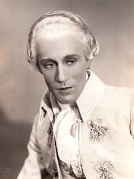 Leslie Howard: Berkeley Square