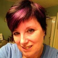 Miranda Singleton's Instagram, Twitter & Facebook