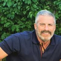 9 "Damien Glover" profiles