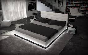 Emma one matratze 200x200 medium jetzt online kaufen 100 tage probeschlafen 10 jahre garantie kostenloser versand. Komplettbett Moonlight Mit Matratze Und Lattenrost 180 X 200 Cm 200 X 200 Cm 200 X 220 Cm Kaufen Bei Pmr Handelsgesellschaft Mbh
