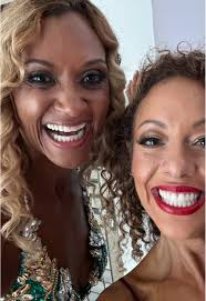 A Behimd The Scenes… Peak Life Experience with FMG, Fitness Muscle & Glamor  Federation 🫶🏽❤️ Follow me for stage content coming next. 👀  #M#MelanieLevitzL#LiveInHeavenC#ClubViaGoM#MakingDreamsARealityel...