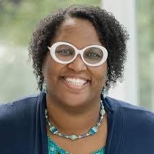 Laurel Miner's Instagram, Twitter & Facebook