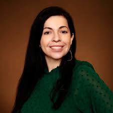 Madeline Watts's Instagram, Twitter & Facebook