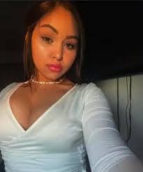 Shana Carter's Instagram, Twitter & Facebook