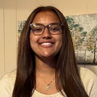 Samantha Polanco's Instagram, Twitter & Facebook