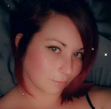 Loretta Luttrell's Instagram, Twitter & Facebook