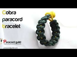 It contains about 12 feet of. How To Tie A Cobra Knot Paracord Bracelet