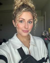 Haley Farmer's Instagram, Twitter & Facebook