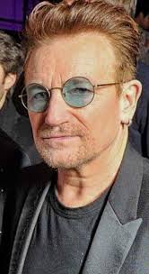 Bono vox and penelope cruz by inez van lamsweerde and vinoodh matadin 2010. Pin De Mbbetsy Em U2 Bono Vox Cancao Musica