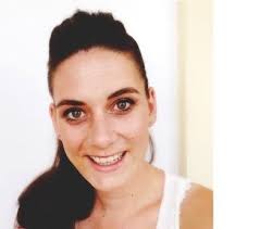 Renee Evers's Instagram, Twitter & Facebook