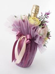 Flasche Wein Oder Sekt Schon Verpacken Geschenkeverpacken Verpackungsidee Geschenkideen Geschenke Geschenke Schon Verpacken