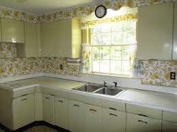 Crosley And Youngstown Kitchen Cabinets I Wish For The Home Retro Kitchen Vintage Kitchen Retro Home Decor